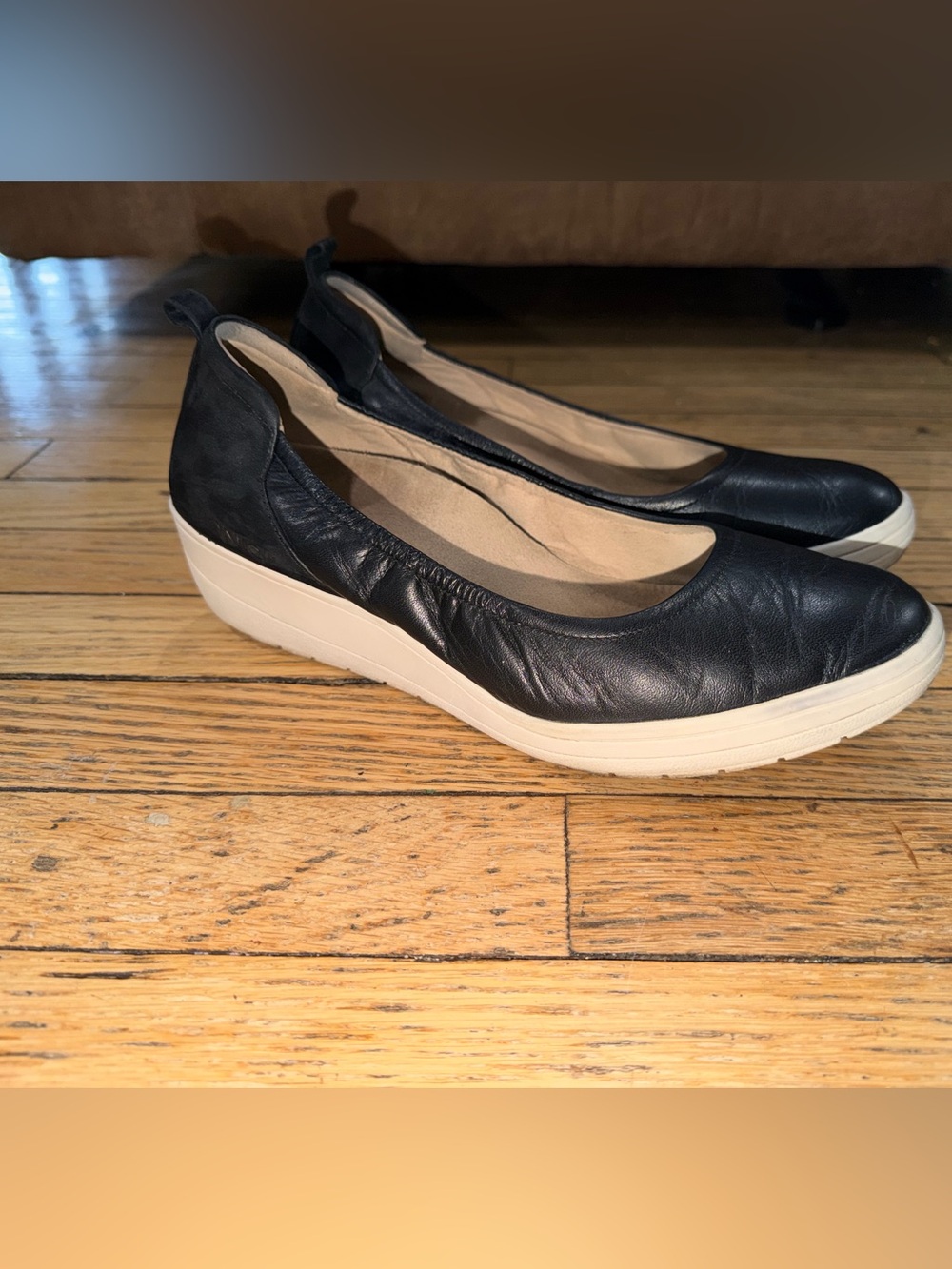 Vionic Jacey Wedges